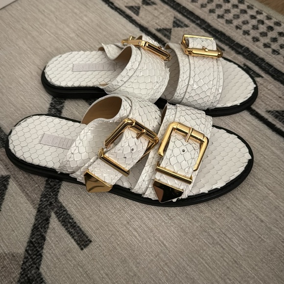 Snake-Pattern Slide Sandals - Picture 3 of 11